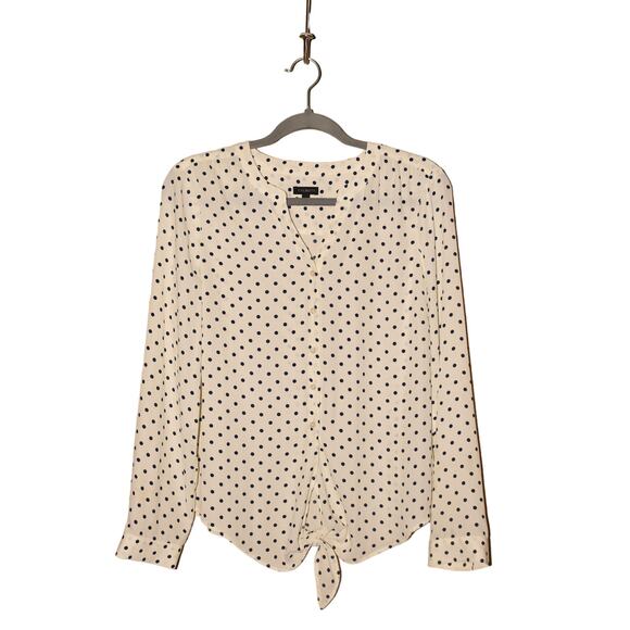 TALBOTS $80 White Navy Polka Dot‎ V-Neck Button Down Blouse Tie Bottom Small - Picture 1 of 4